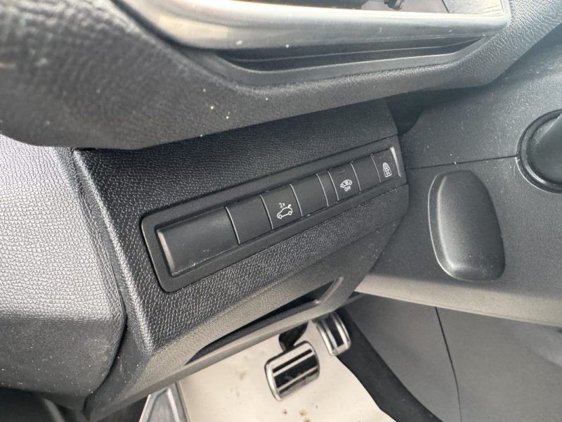 PEUGEOT 3008 1.2 130CH GT LINE EAT6