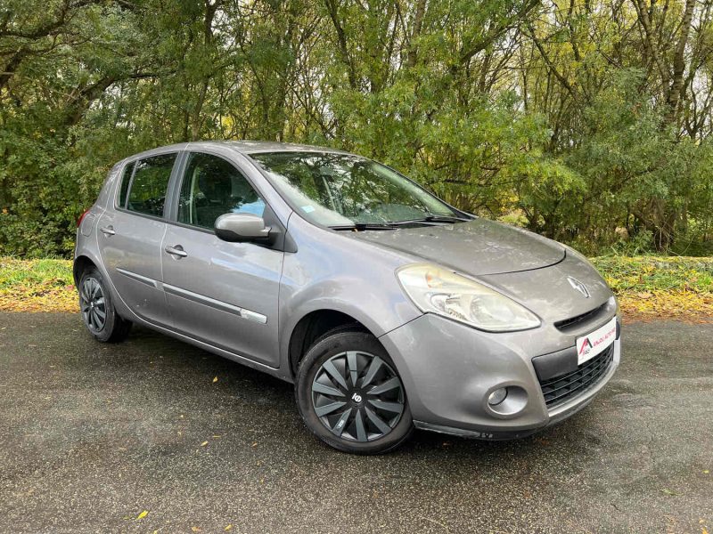RENAULT CLIO 1.5 DCI 75CH EXPRESSION CLIM 5P 2012