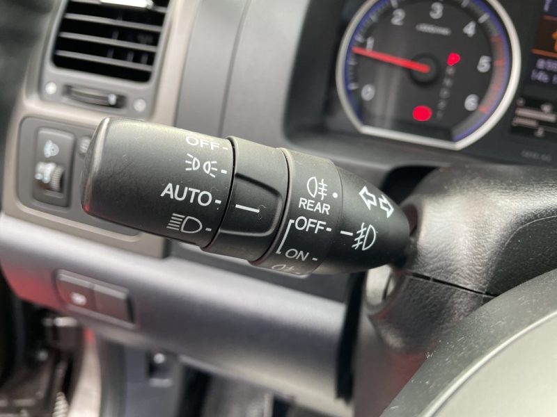 HONDA CR-V 2.2 I-DTEC LUXURY AT 2011