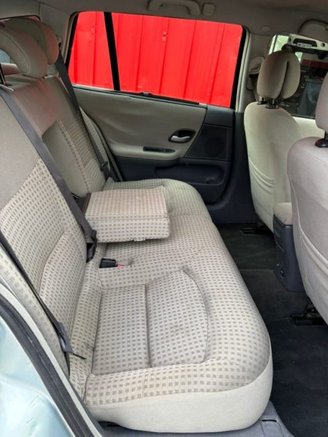 RENAULT LAGUNA AUTHENTIQUE 1.9DCI 2003