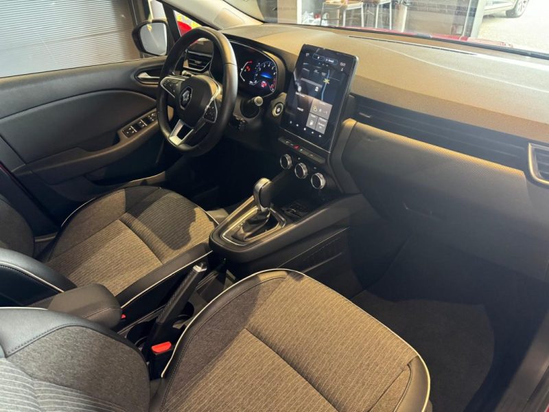 RENAULT CLIO  5 TCE 130 EDC INTENS / CAMERA 360° / ECRAN 9.3P 2019