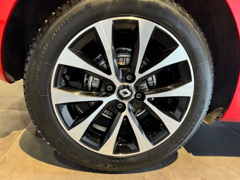 RENAULT CLIO  5 TCE 130 EDC INTENS / CAMERA 360° / ECRAN 9.3P 2019