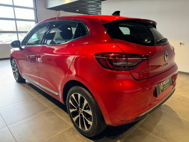 RENAULT CLIO  5 TCE 130 EDC INTENS / CAMERA 360° / ECRAN 9.3P 2019