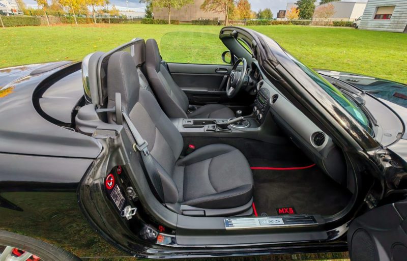 MAZDA MX5 ROADSTER COUPé 1.8 126cv ELEGANCE 