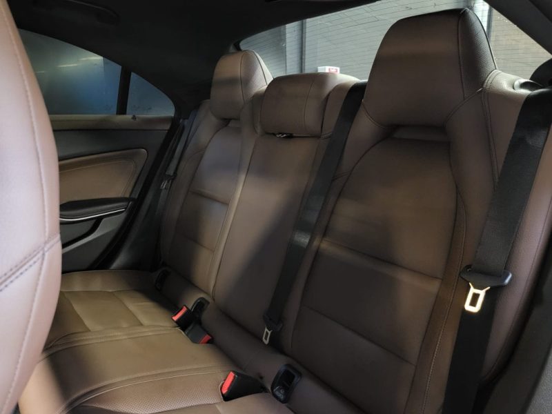 MERCEDES CLA 250 FASCINATION / SUIVI MERCEDES / T.O / CAMERA DE RECUL / SIEGES ELEC CHAUFFANTS / 