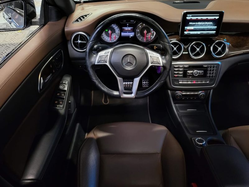 MERCEDES CLA 250 FASCINATION / SUIVI MERCEDES / T.O / CAMERA DE RECUL / SIEGES ELEC CHAUFFANTS / 