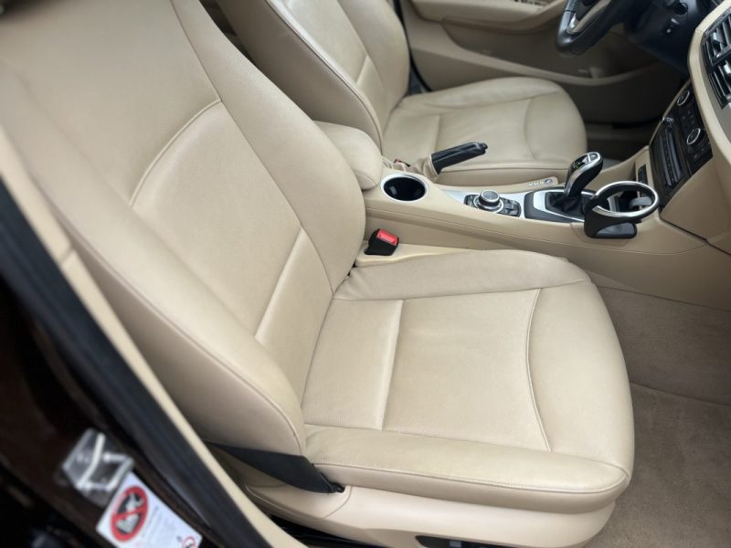 BMW xDrive25dA 218ch BVA Lounge Plus Attelage