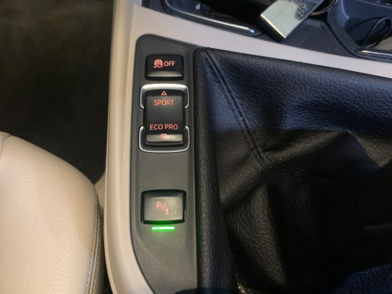 BMW SERIE 1 F20 118d  2.0 143CV 5 PORTES LOUNGE  