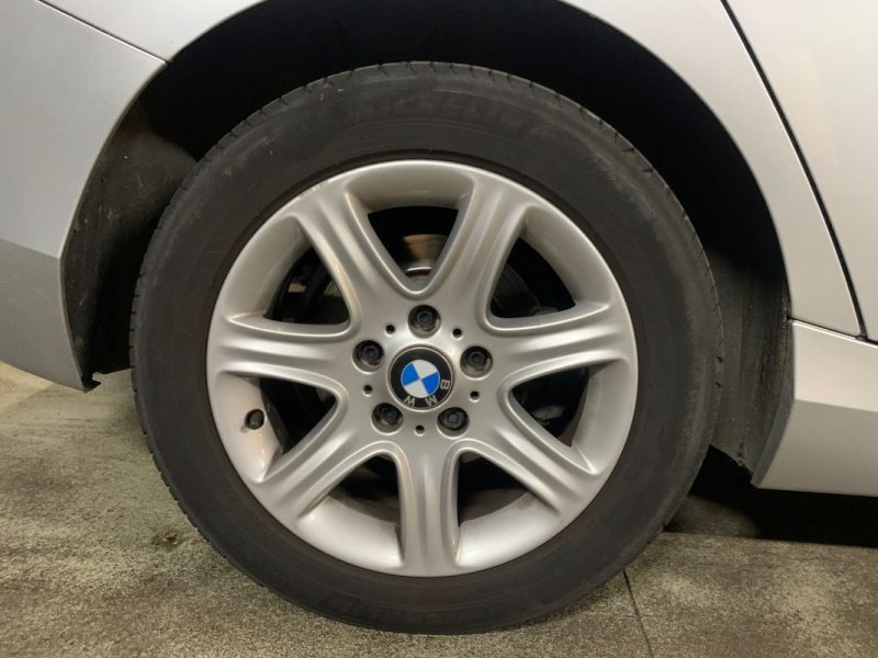 BMW SERIE 1 F20 118d  2.0 143CV 5 PORTES LOUNGE  