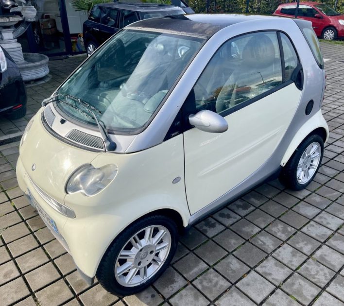 SMART FORTWO 0.7I 61ch  TRUESTYLE SOFTOUCH A  2005