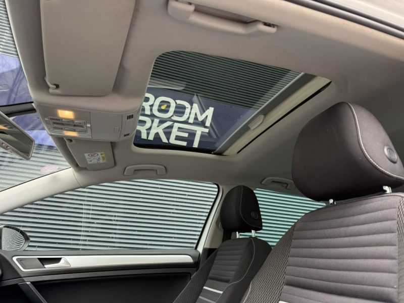 VOLKSWAGEN GOLF 1.2 TSI 105CV BLUEMOTION CUP DSG7 3P 