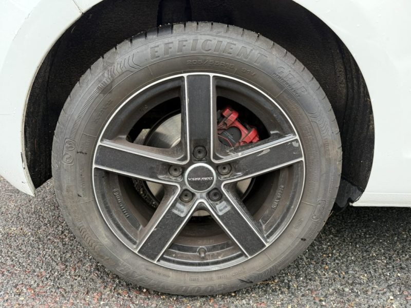 VOLKSWAGEN GOLF 1.2 TSI 105CV BLUEMOTION CUP DSG7 3P 