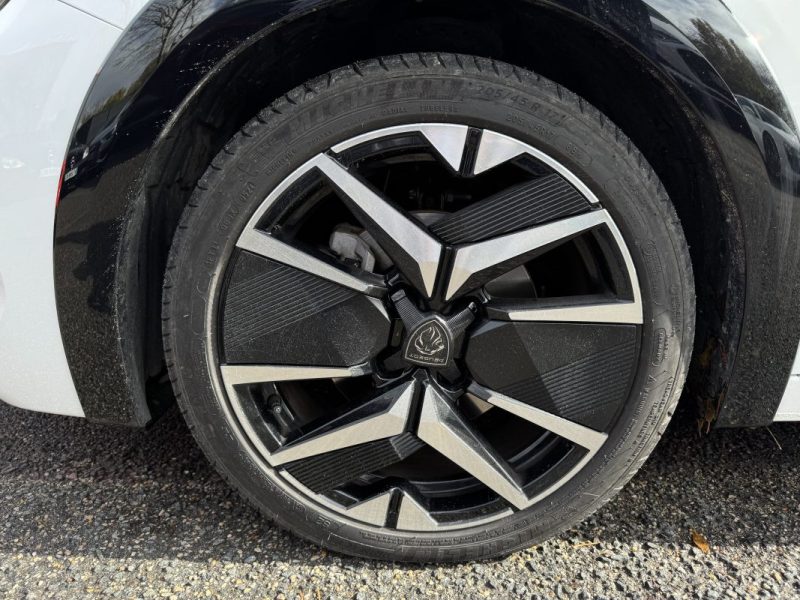 PEUGEOT 208 1.2 HYBRID 136CV GT LINE 