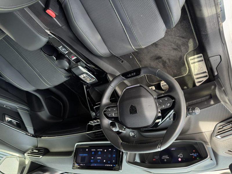 PEUGEOT 208 1.2 HYBRID 136CV GT LINE 