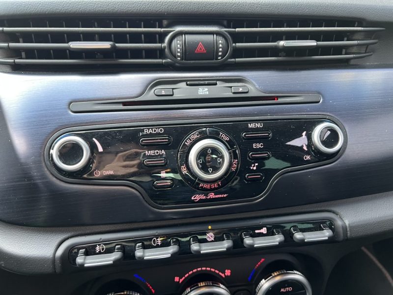 ALFA ROMEO GIULIETTA 1.4 MULTI AIR  DISTINCTIVE 170CV 