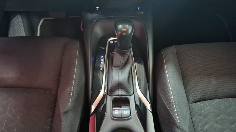 TOYOTA COROLLA TOURING SPORTS 122H DYNAMIC BUSINESS/1 ERE MAIN/TVA RECUP 2021