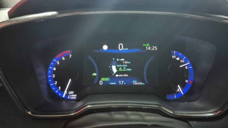 TOYOTA COROLLA TOURING SPORTS 122H DYNAMIC BUSINESS/1 ERE MAIN/TVA RECUP 2021