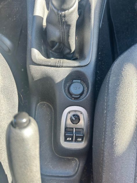 PEUGEOT 206 + 1.4 HDI URBAN 2009