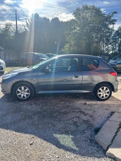 PEUGEOT 206 + 1.4 HDI URBAN 2009