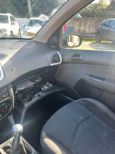 PEUGEOT 206 + 1.4 HDI URBAN 2009