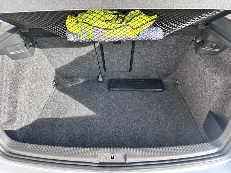 VOLKSWAGEN GOLF VI 2.0 TDI 110 CONFORTLINE