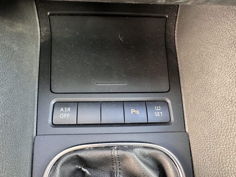 VOLKSWAGEN GOLF VI 2.0 TDI 110 CONFORTLINE