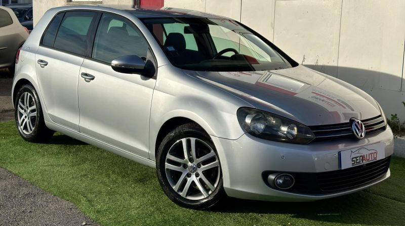 VOLKSWAGEN GOLF VI 2.0 TDI 110 CONFORTLINE