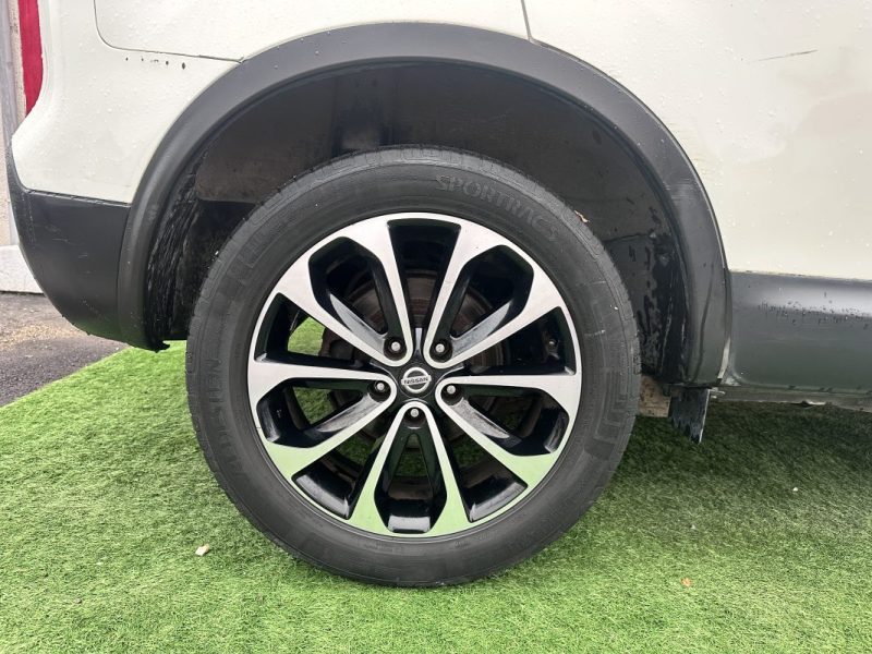NISSAN QASHQAI 1.6 DCI 130 CONNECT EDITION - 1ER MAIN