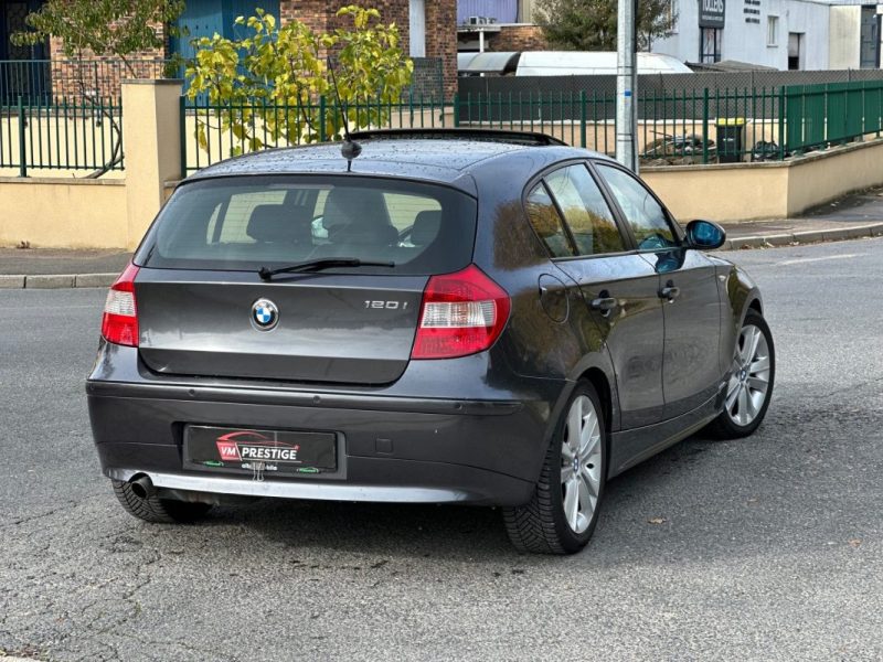 BMW  SERIE 1 120I 150 CV / 143km / Toit ouvrant / Siège chauffant / Radar / Cuir