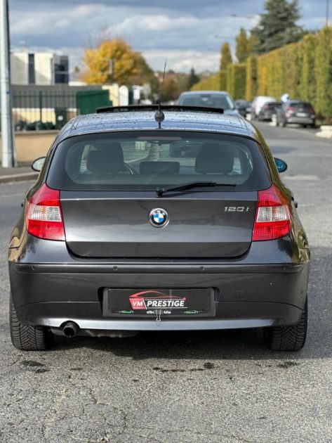 BMW  SERIE 1 120I 150 CV / 143km / Toit ouvrant / Siège chauffant / Radar / Cuir