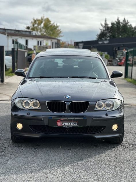 BMW  SERIE 1 120I 150 CV / 143km / Toit ouvrant / Siège chauffant / Radar / Cuir
