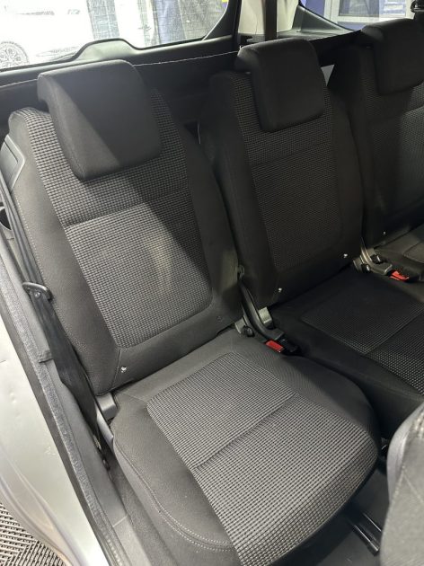 PEUGEOT 5008 1.6 HDI 110 PREMIUM PACK 2010