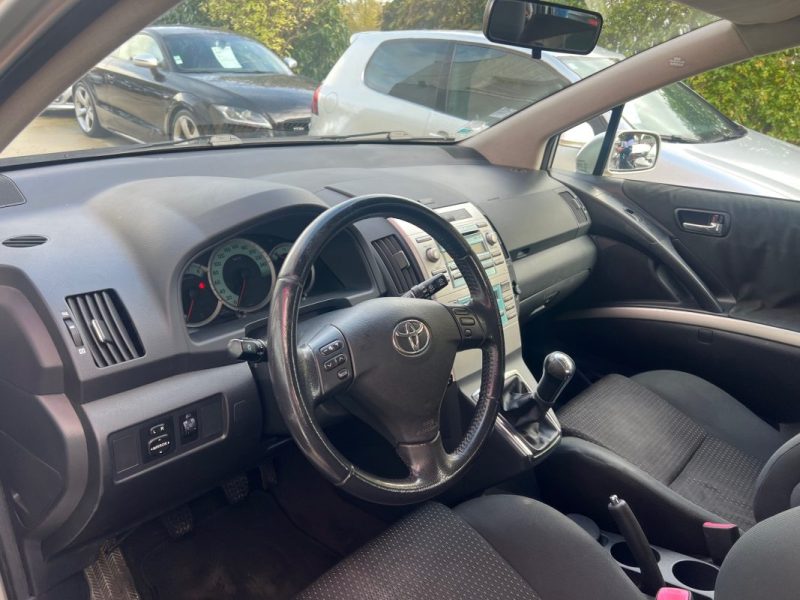 Toyota Corolla 1.6l VVTI LINEA SOL 110ch - Garantie 6 Mois