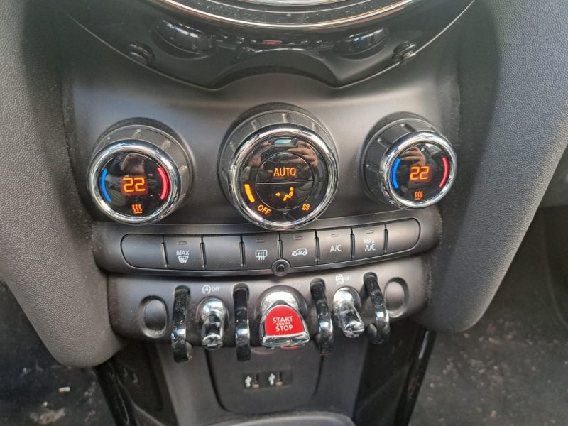 MINI COOPER 136CV BVA HEDDON STREET TOIT OUVRANT PANORAMIQUE CARPLAY 