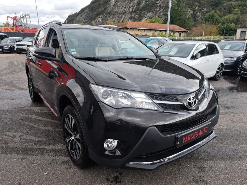 TOYOTA RAV4 2.2 D 150 CV D4D CLUB EDITION AWD BVM6 SIEGES CUIRS CHAUFFANTS 