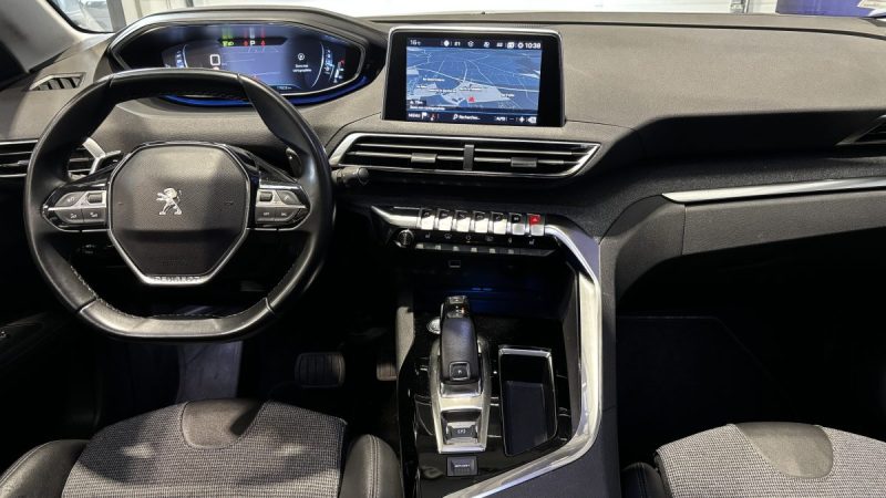 Peugeot 3008 1.5 BlueHDi 130CH Allure EAT8 - Sièges chauffants - Carplay - Coffre main libres