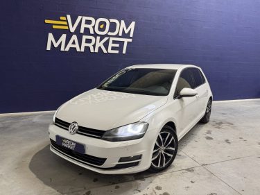 VOLKSWAGEN GOLF 2.0 TDI 150 CARAT / SUIVI COMPLET VW / KIT DISTRIBUTION OK 
