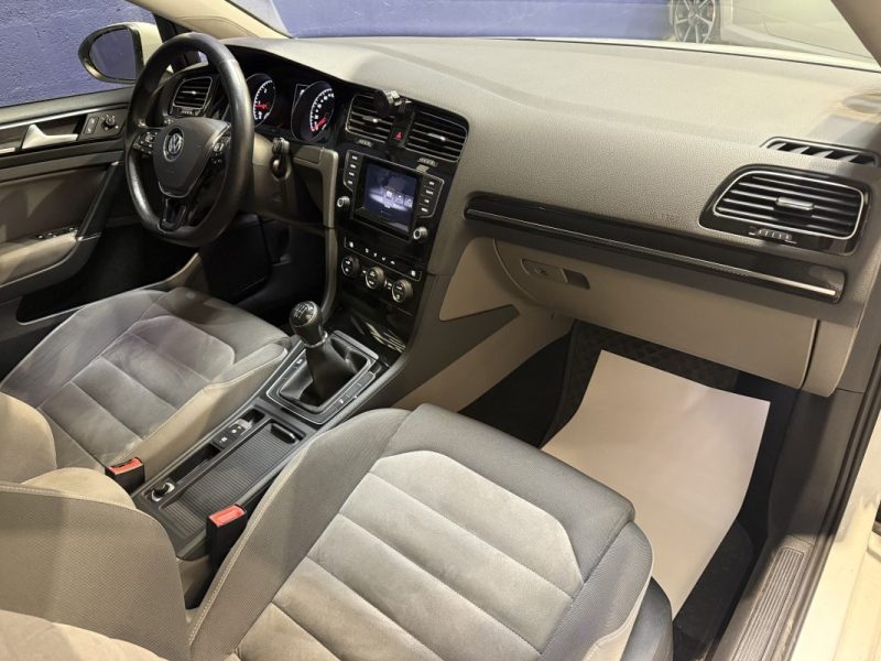 VOLKSWAGEN GOLF 2.0 TDI 150 CARAT / SUIVI COMPLET VW / KIT DISTRIBUTION OK 