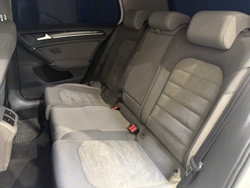 VOLKSWAGEN GOLF 2.0 TDI 150 CARAT / SUIVI COMPLET VW / KIT DISTRIBUTION OK 