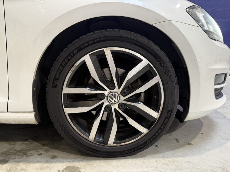 VOLKSWAGEN GOLF 2.0 TDI 150 CARAT / SUIVI COMPLET VW / KIT DISTRIBUTION OK 