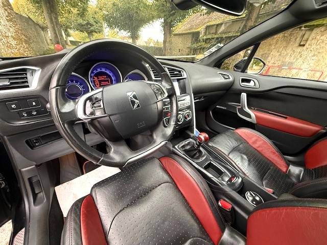 CITROEN DS4 1.6 BLUE HDI 120 SO CHIC / SIEGES CUIR MASSANT 2015