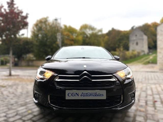CITROEN DS4 1.6 BLUE HDI 120 SO CHIC / SIEGES CUIR MASSANT 2015
