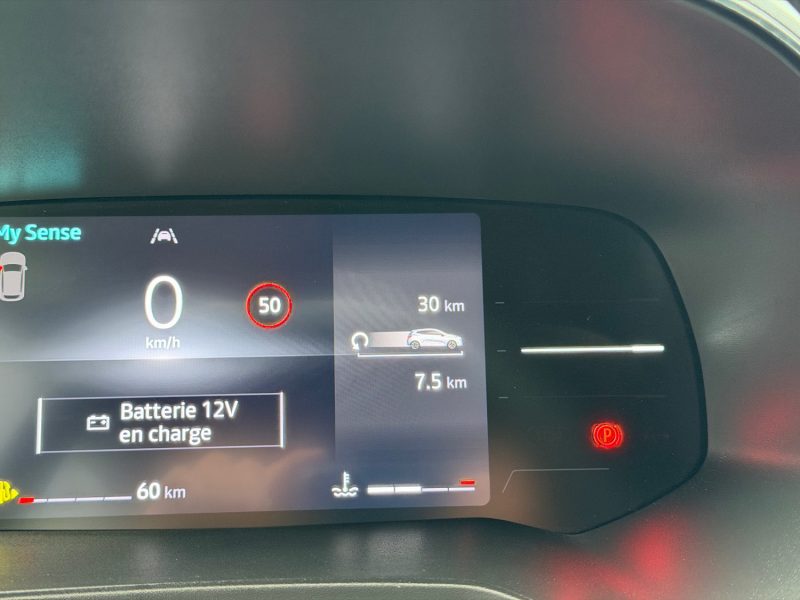 Renault Clio V NOUVELLE TCE 90 CH TECHNO 50,KM neuve