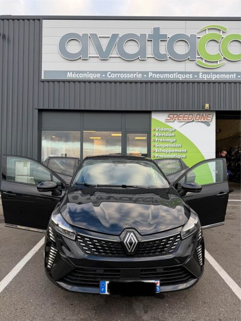 Renault Clio V NOUVELLE TCE 90 CH TECHNO 50,KM neuve