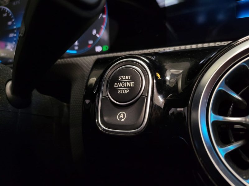 MERCEDES CLASSE CLA 200 AMG LINE 163CH 7G-DCT 