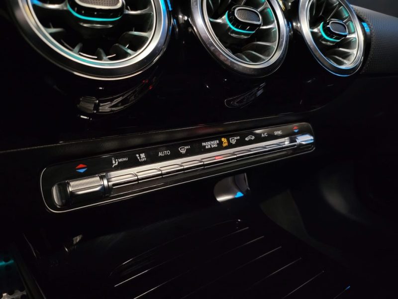 MERCEDES CLASSE CLA 200 AMG LINE 163CH 7G-DCT 