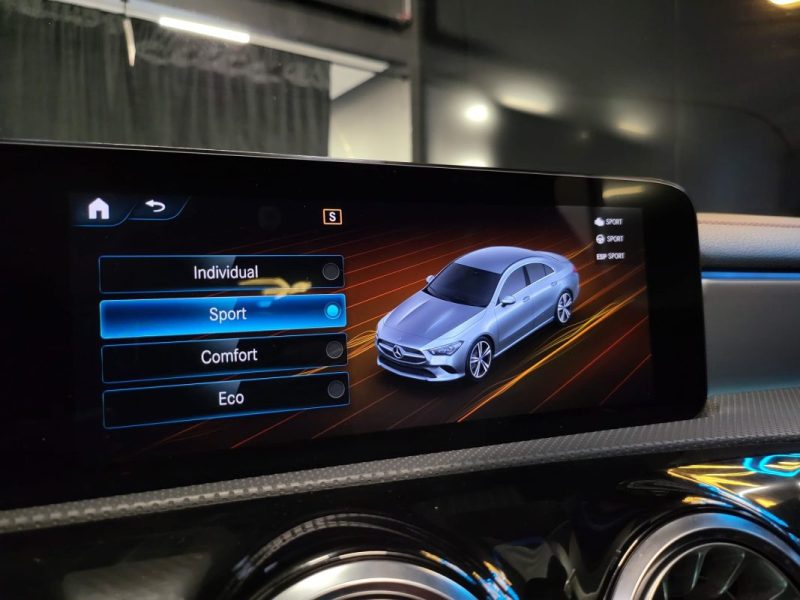 MERCEDES CLASSE CLA 200 AMG LINE 163CH 7G-DCT 