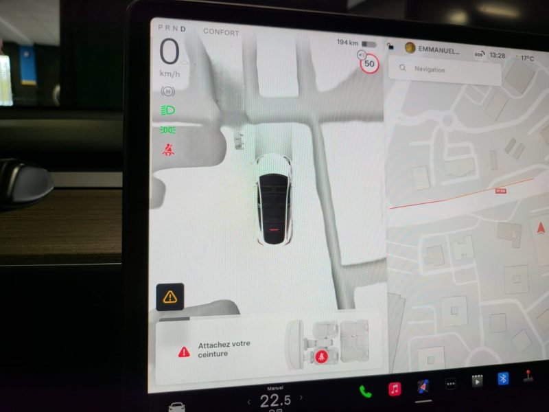 TESLA MODEL Y GRANDE AUTONOMIE PROPULSION 300cv / HAYON ELECTRIQUE / SIEGES ELECTRIQUES / VOLANT CHA