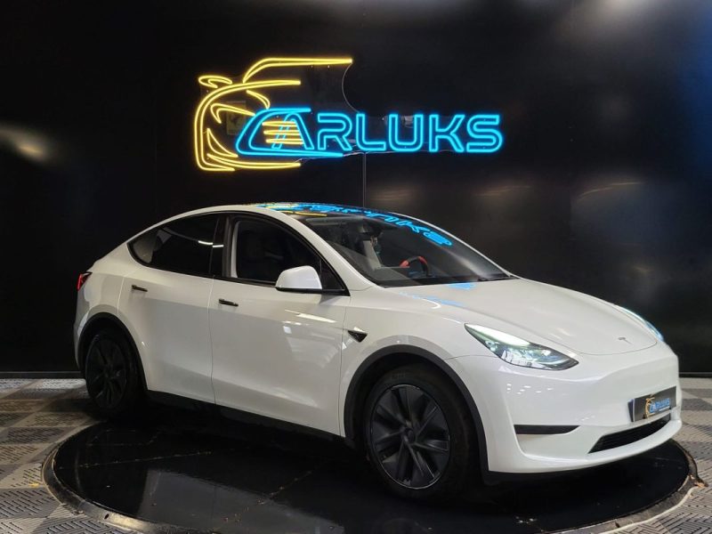 TESLA MODEL Y GRANDE AUTONOMIE PROPULSION 300cv / HAYON ELECTRIQUE / SIEGES ELECTRIQUES / VOLANT CHA