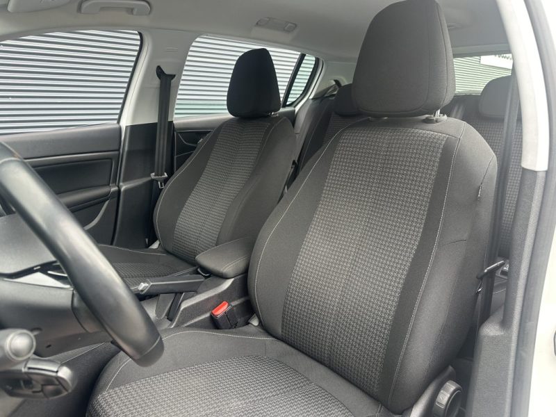 PEUGEOT 308 1.5 BLUEHDI 100CH VIRTUAL COCKPIT / APPLE CARPLAY 